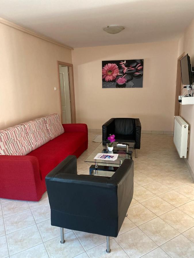 Pandora Pool Apartman Hajdúszoboszló Exterior foto